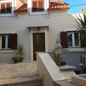 Kresic Guest house