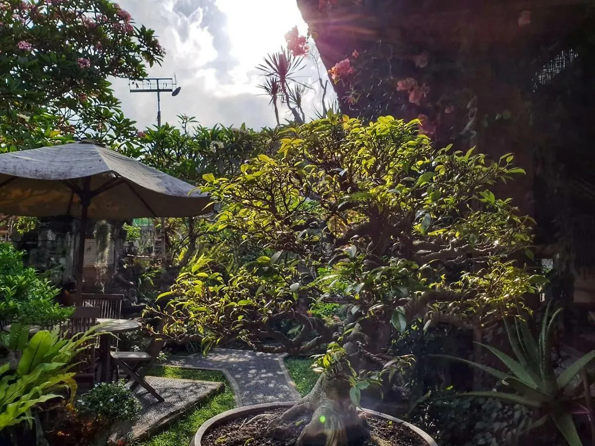 ** فندق مبيت وإفطار Nyoman Homestay Ubud إندونيسيا